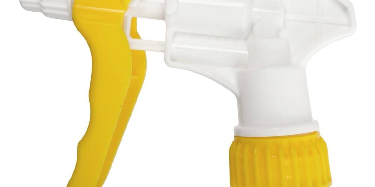 The Versatile Water Trigger Sprayer: An Essential Tool for Everyday Cleaning Needs