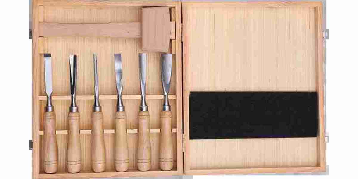 A Beginner's Guide to Essential Wood Carving Chisels and Tools