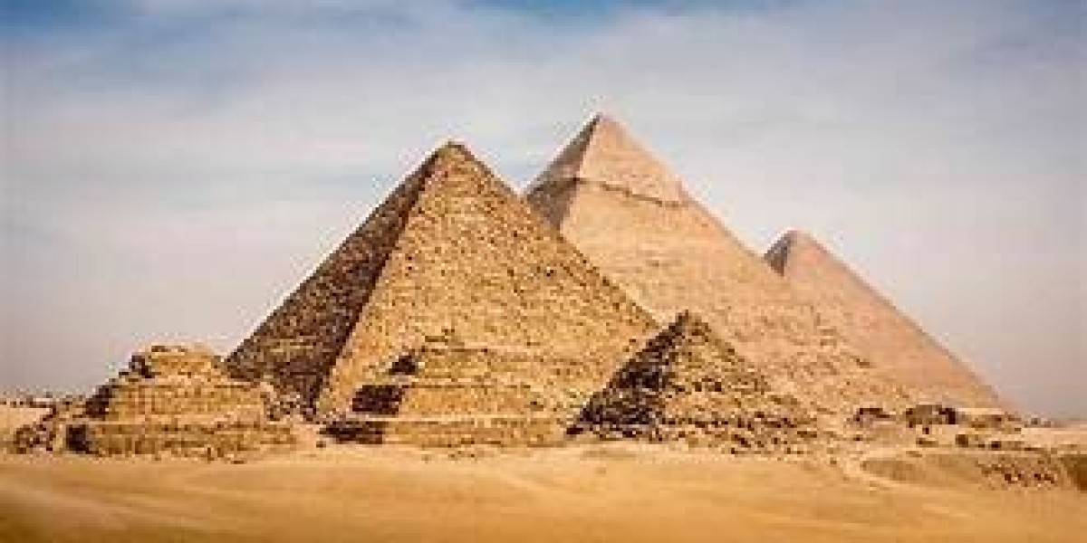 Ancient Egypt Uncovered: A Comprehensive Tour