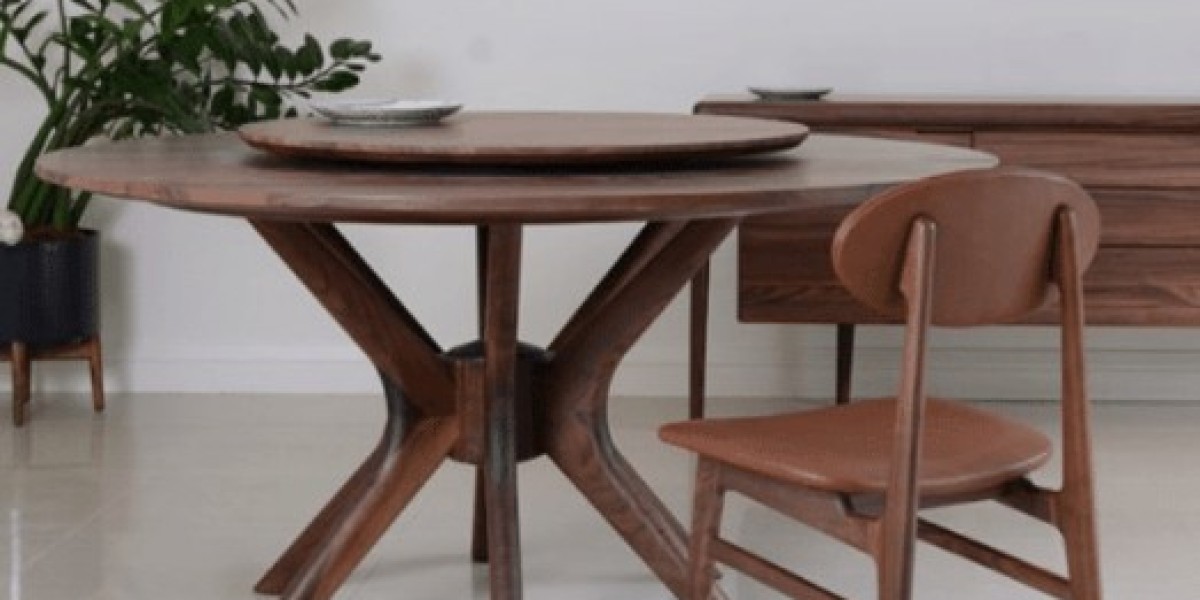 Dining Oak table: A guide to furniture selection and care