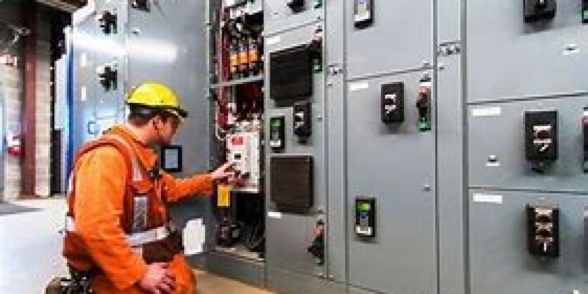 The Role of Commercial Electricians in Ensuring Business Continuity and Safety