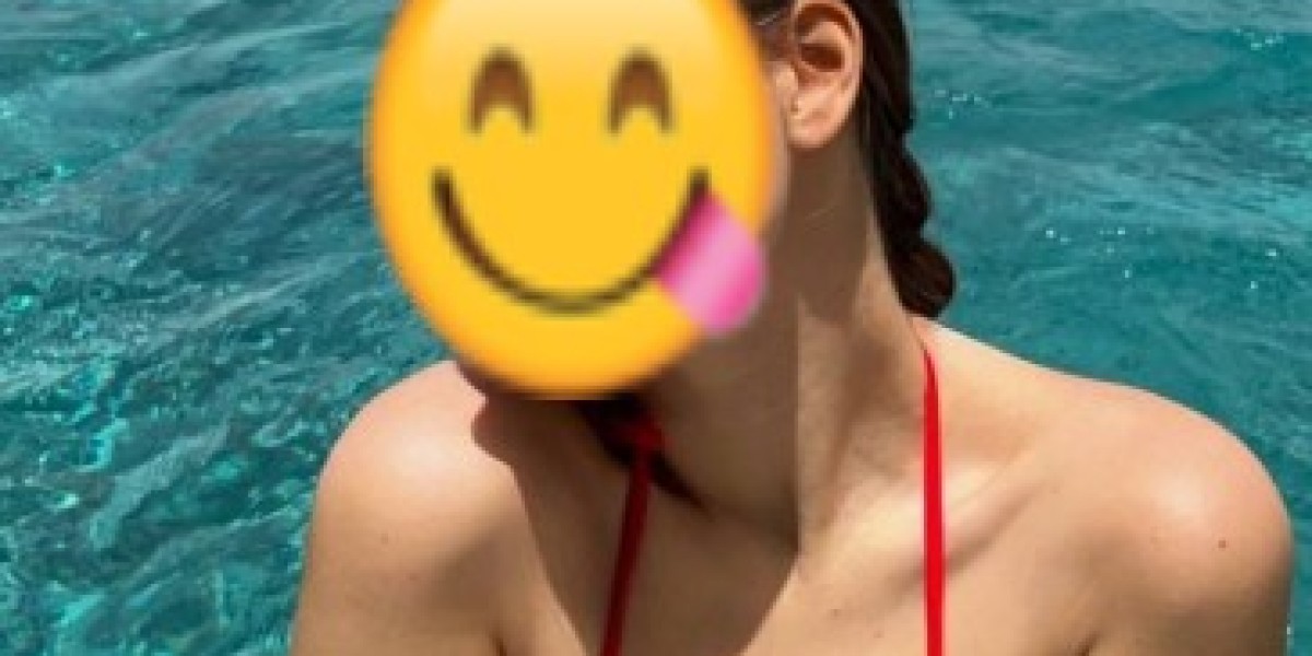 Dubai Escort Service	+971585498622