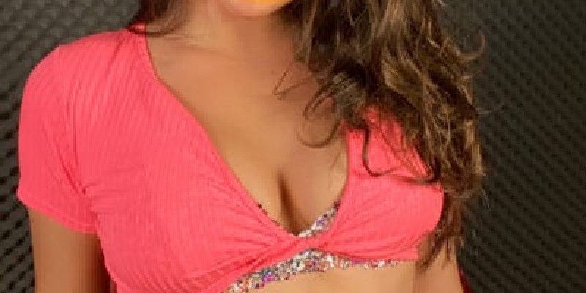 Call Girls in Dubai	+971526312337
