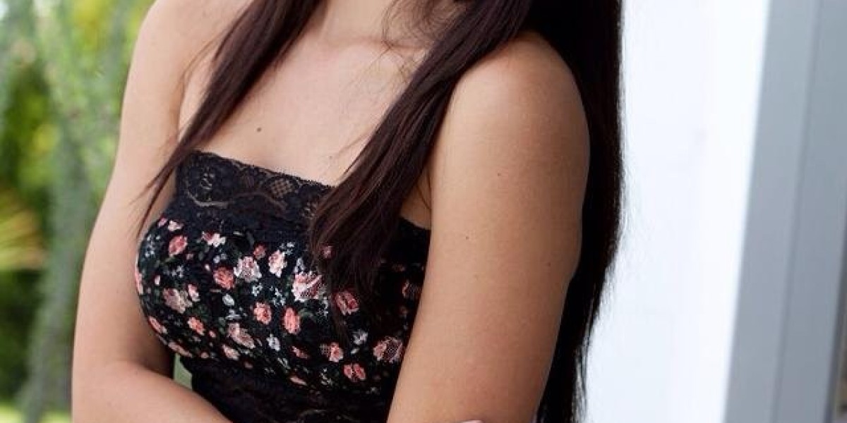 Dubai Call Girls	+971508316696