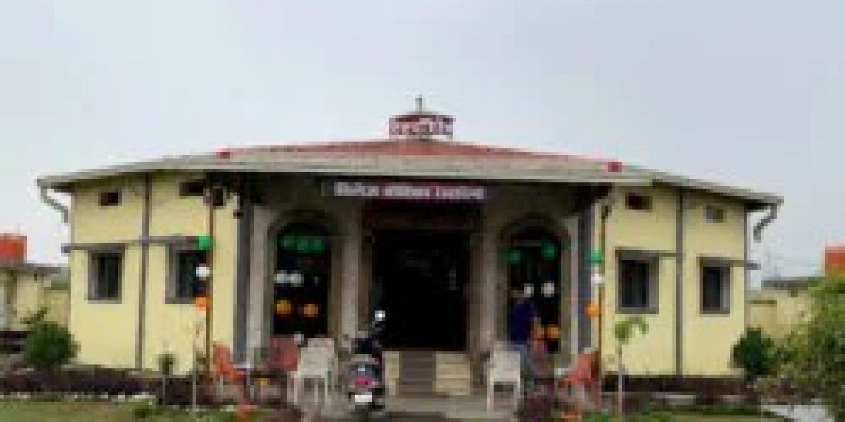 Experience Authentic Indian Flavors at the Popular Village Vatika Restaurant