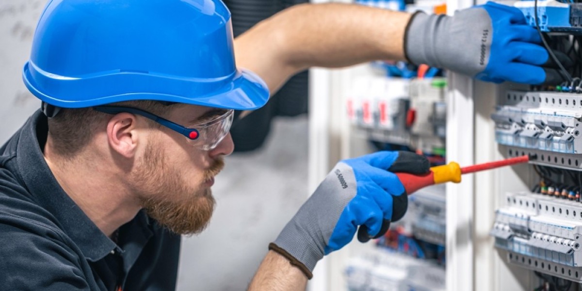 Electrical Fault Finding in London – Fast and Reliable Diagnosis by Certified Electricians