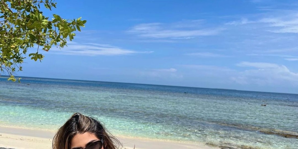 Dubai Call Girl	+971508316696