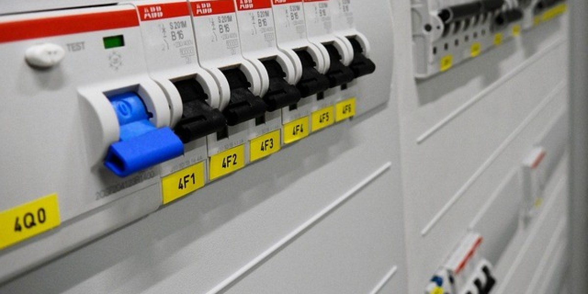 Consumer Unit Upgrades in London – Why Your Fuse Box May Need Replacing