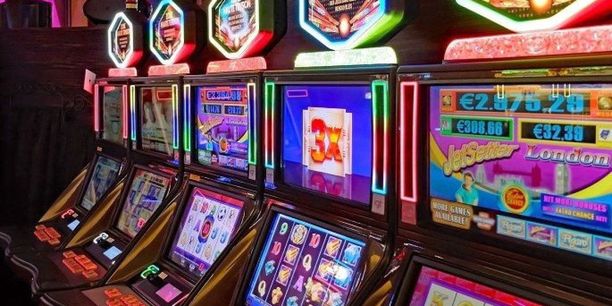 De psychologie achter Mega Moolah: waarom deze jackpot-slot spelers blijft boeien