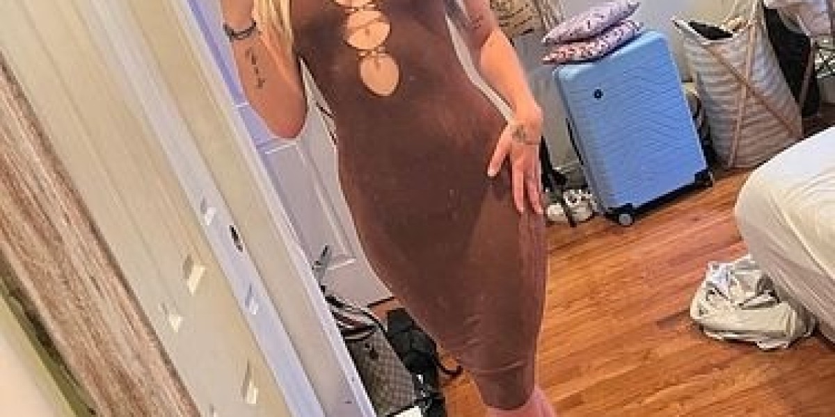 Dubai Escorts	+971585498622