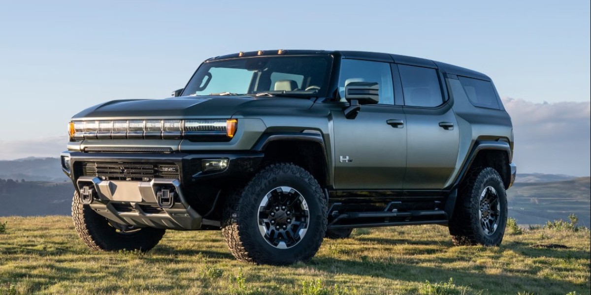 Elevating Your SEO Career and Team in the AI Era — Whiteboard Friday