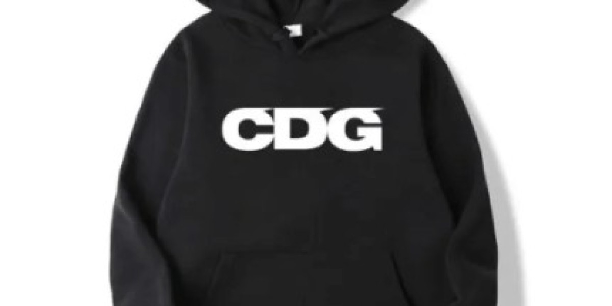 Comme Des Garçons Canada 2025 Brings Fresh Avant-Garde Style