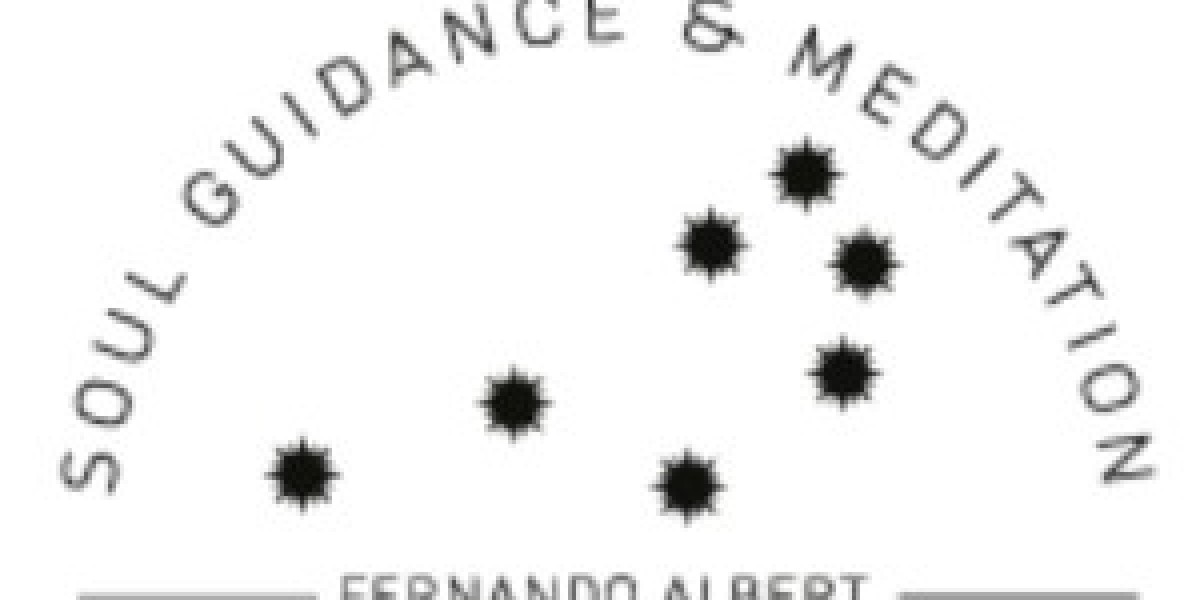 Discover Your Path with Insightful Intuitive Psychic Reading