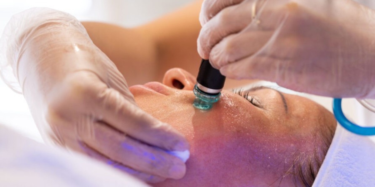 Renew Your Glow with Hydrafacial in Islamabad Today