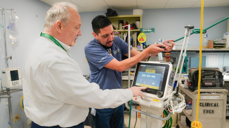 Ensuring Precision and Safety: Why Professional Biomedical Equipment Servicing Matters – Trending Info Hub