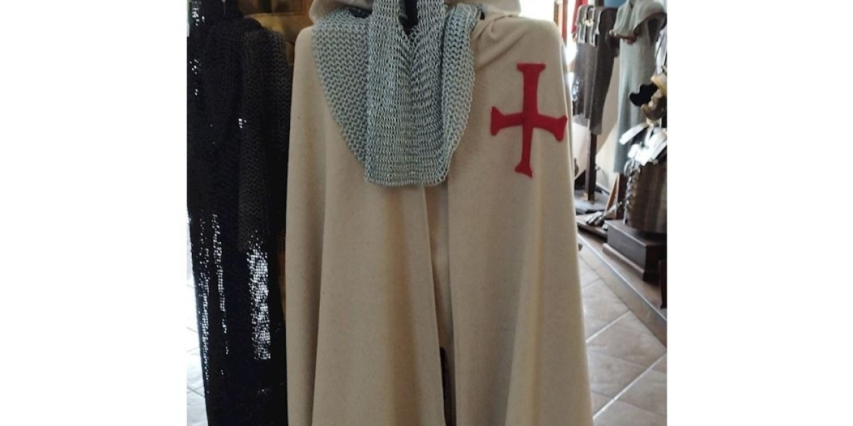 The Influence of Status on Medieval Fashion
