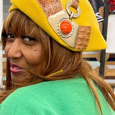 Customized beret Profile Picture